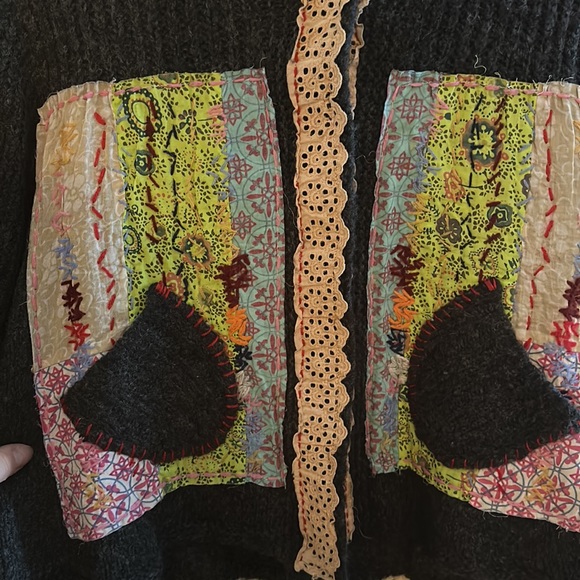 Free People BellSleeve sweater. Size medium. - Picture 2 of 9